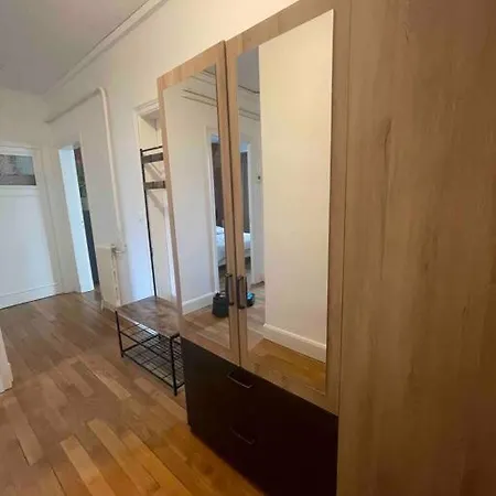 Apartamento La Liberte-centre-ville-proche-gare